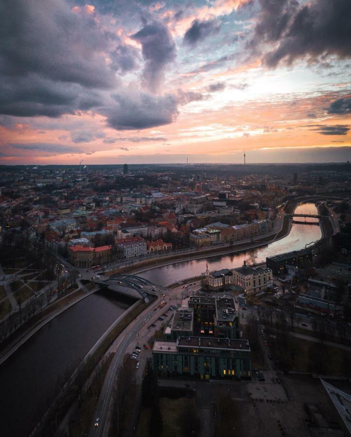 帕彩酒店 维尔纽斯 外观 照片 Vilnius skyline