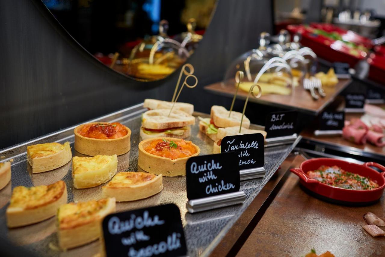 帕彩酒店 维尔纽斯 外观 照片 A selection of tapas