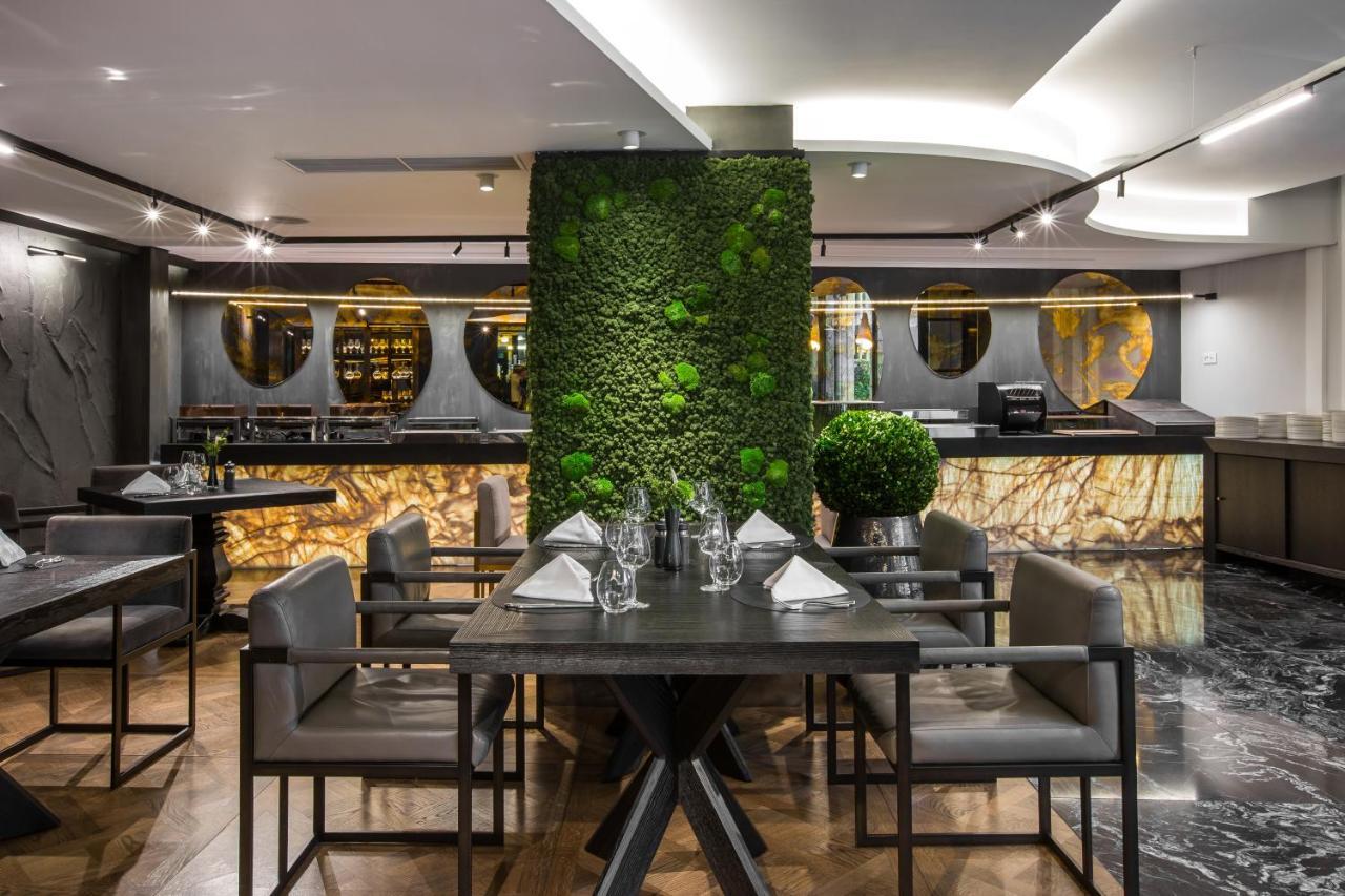帕彩酒店 维尔纽斯 外观 照片 Restaurant interior